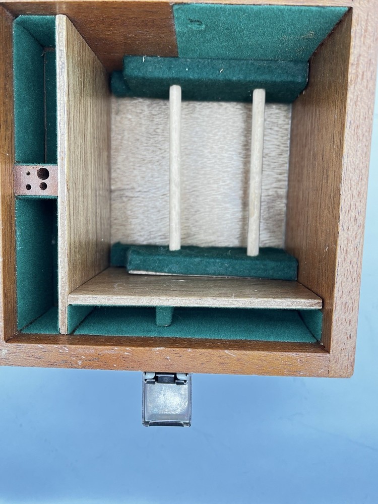 Scientific Instrument Box Empty From Beckman Bendex