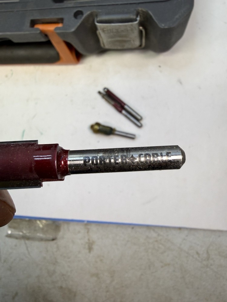 Ridgid R2400 Compact Laminate Trimmer Router Variable Speed W/Case