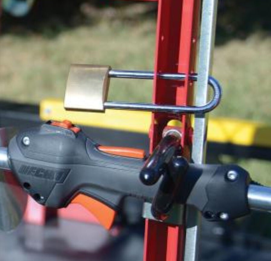 Jungle Jim's Trimmer Rack 3TR - Holds 3 Trimmers On Trailer - New in Box