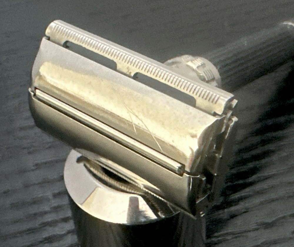 Gillette “The No Date Code” PV Super Adjustable 109 Safety Razor/circa 1977-1981