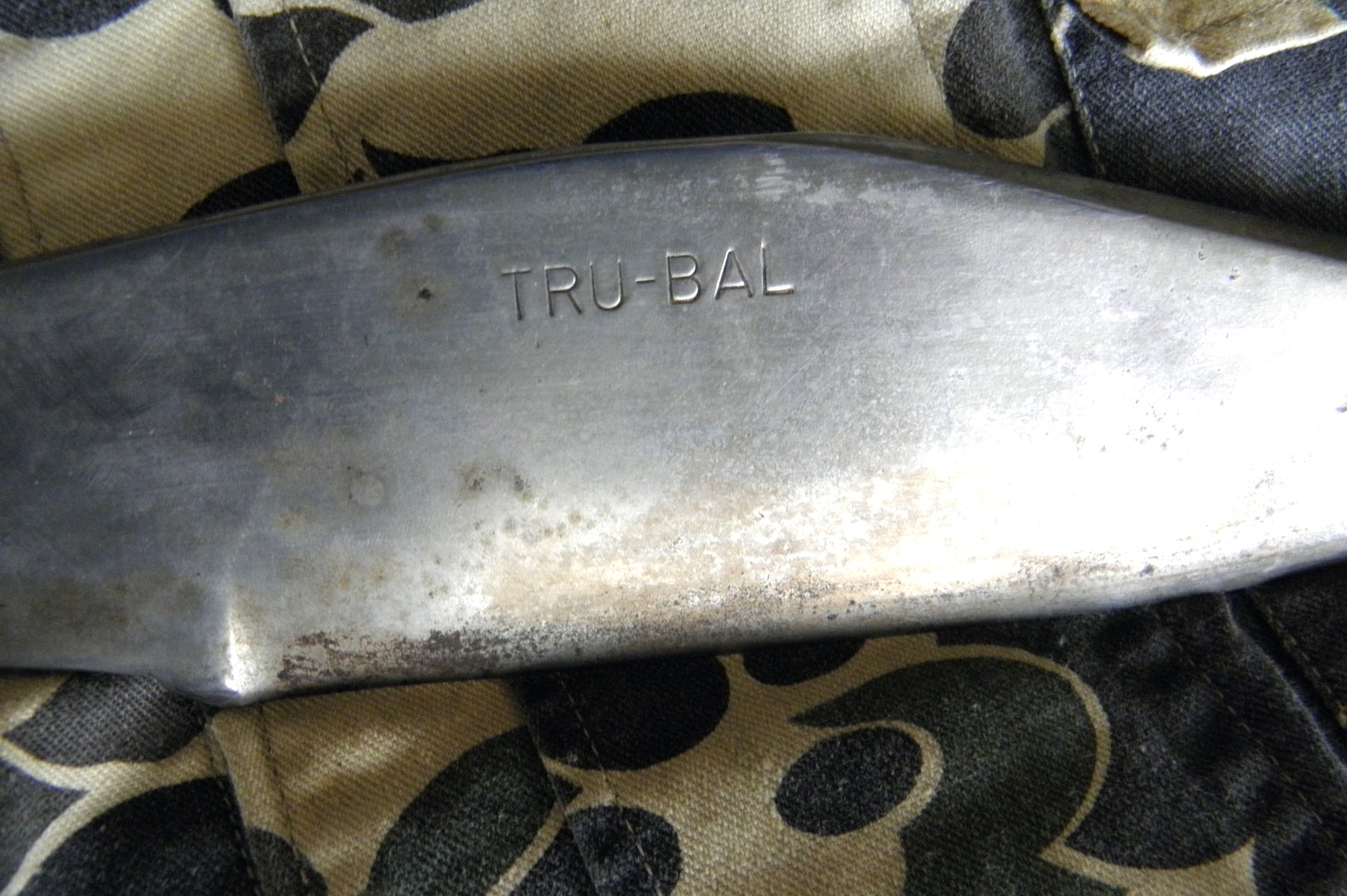 Tru-Bal Bowie-Axe True-Balance Fighting Throwing Knife Used