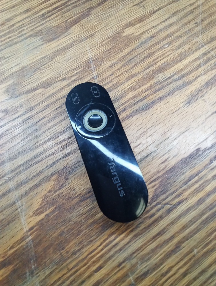 Targus AMP13US Laser Presentation Remote Control
