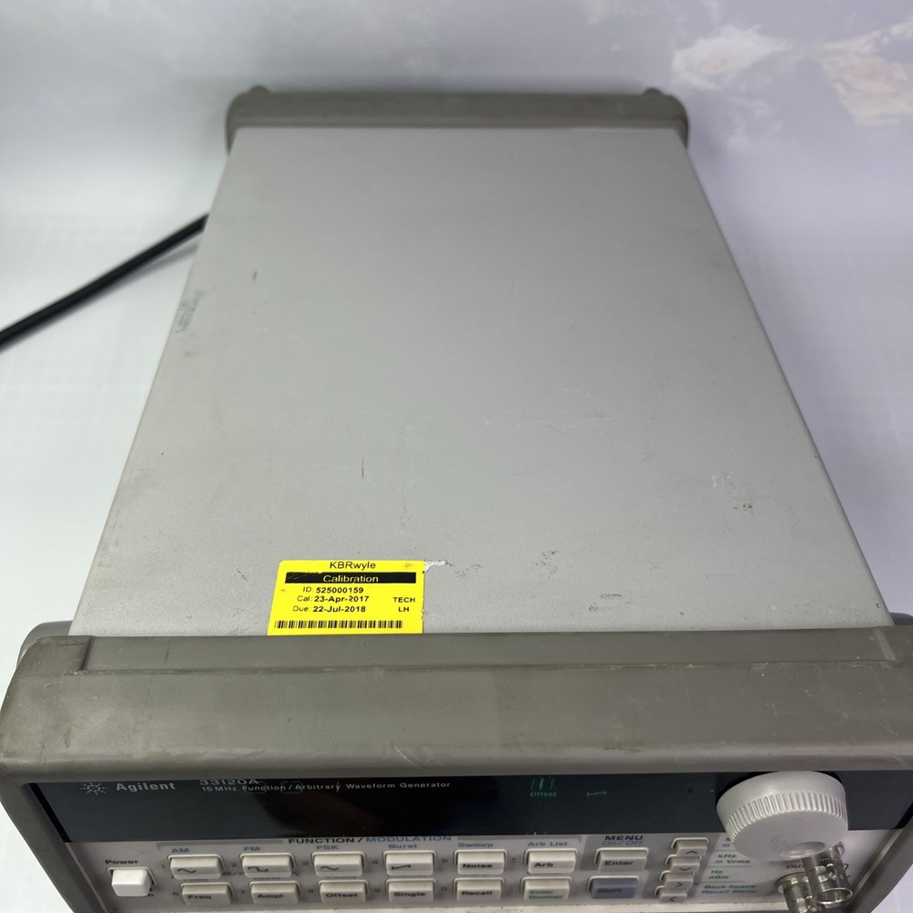 Agilent 33120A 15 MHz Function / Arbitrary Waveform Generator WORKS