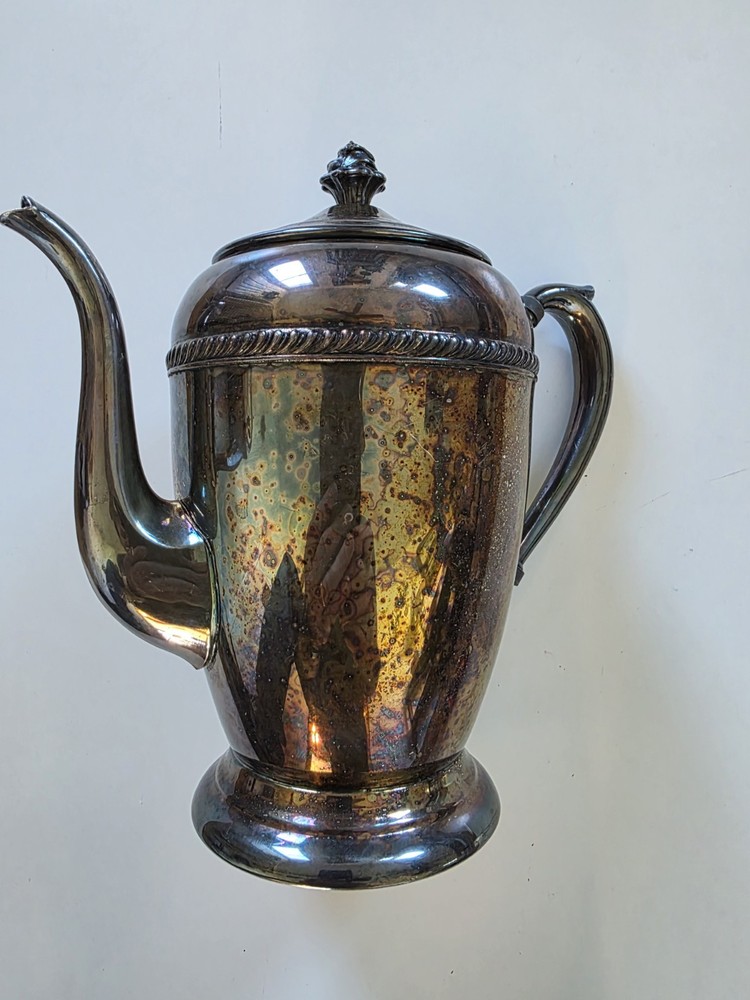 Wm Rogers Silver-Plated Coffee Pot