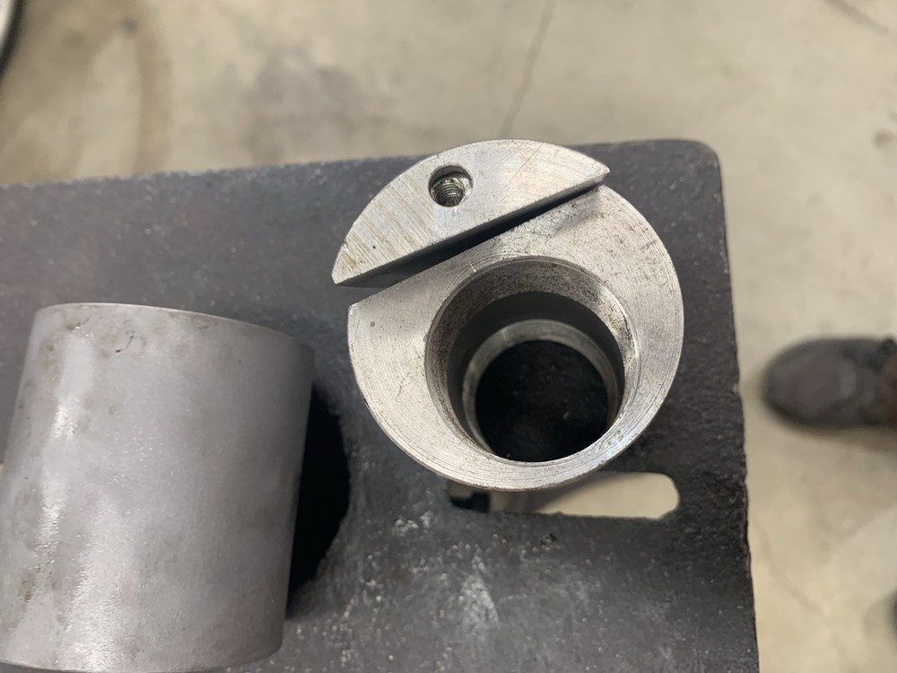 Tandem Cro-moly Eccentric Bottom Bracket Shell And Aluminum Wedge Type Eccentric