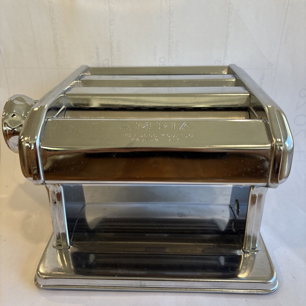 VINTAGE OPEN BOX OMC AMPIA Model 150 PASTA MACHINE