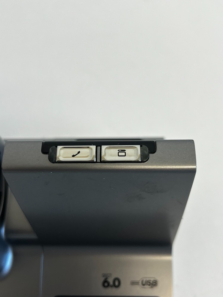 V5: Plantronics W01 Charging Base with Power Supply