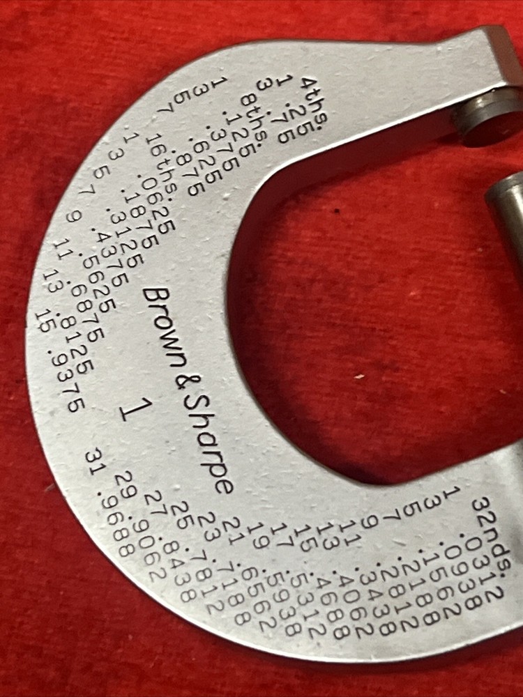 BROWN & SHARPE NO. 1 OUTSIDE MICROMETER CALIPER (k3)