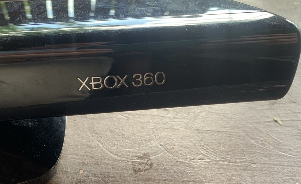 OEM Microsoft Xbox 360 Kinect Sensor - Model 1414