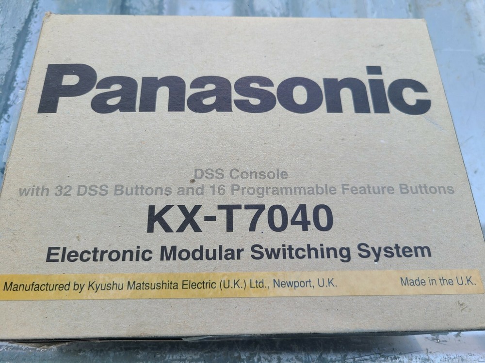Panasonic kx-t7040 DSS Console Switching System