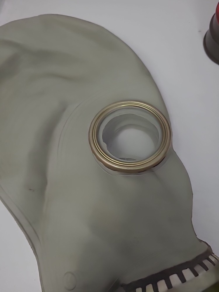 BSS MO 4 Gas Mask