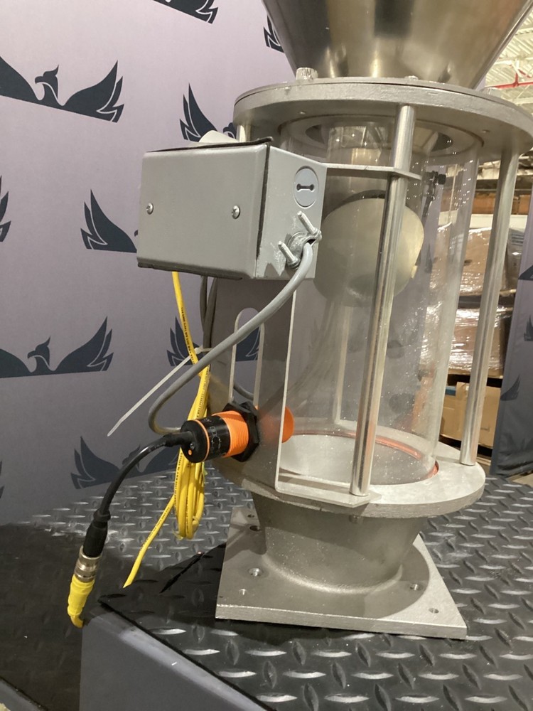 AEC WHITLOCK SRI04 Vacuum Hopper USED