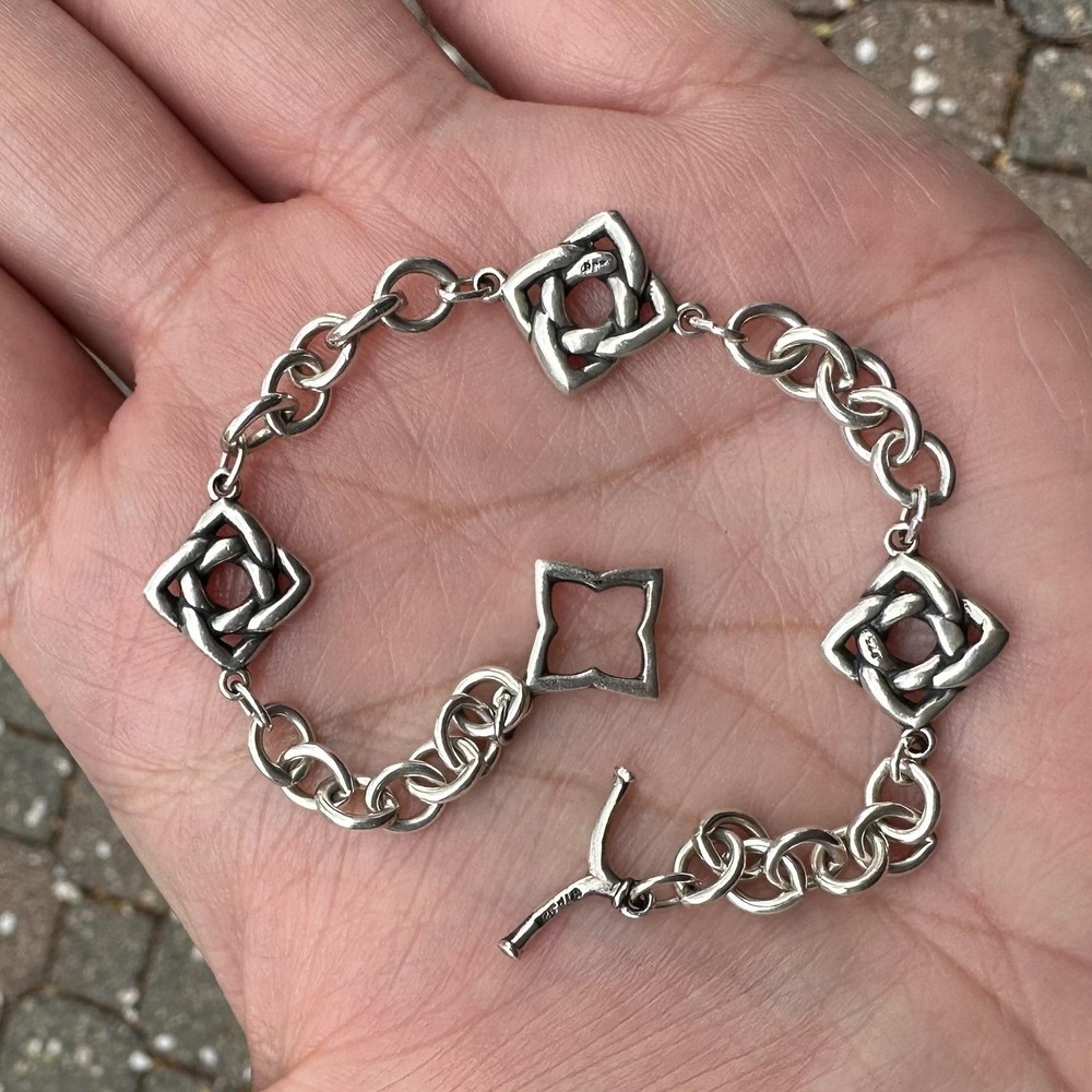 Sterling Silver Celtic Knot Station Link Chain Bracelet w/ Toggle Clasp