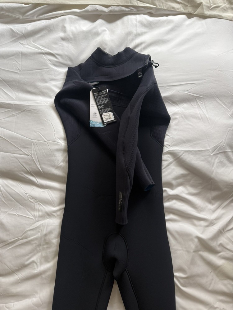 O'Neill Hyperfreak 4/3+ Wetsuit (Small, NWT)