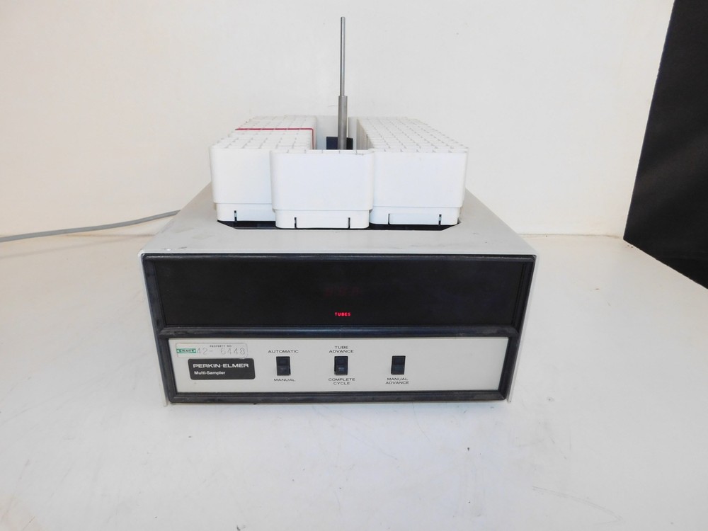 PERKIN ELMER MULTI-SAMPLER- Model #C0050604  (LXJ3)