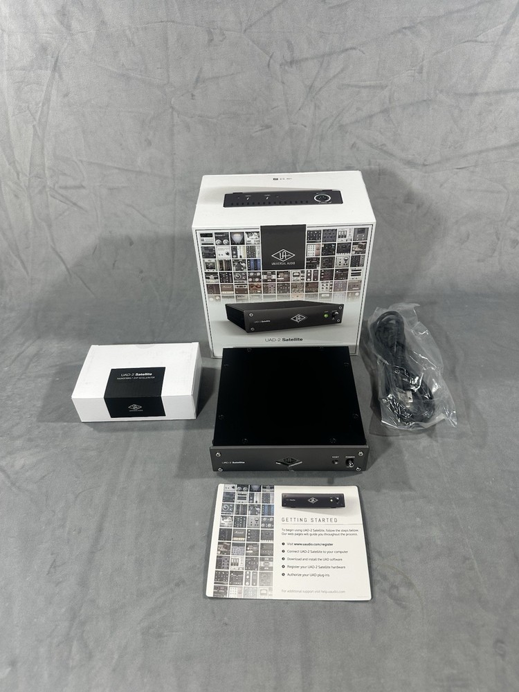 Universal Audio UAD-2 Satellite Quad Core Thunderbolt Interface – Brand New!