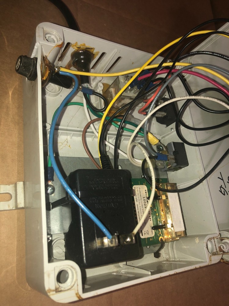 Fuzzy Logic CO2 Monitor/Controller PPM-2a **AS IS *UNTESTED