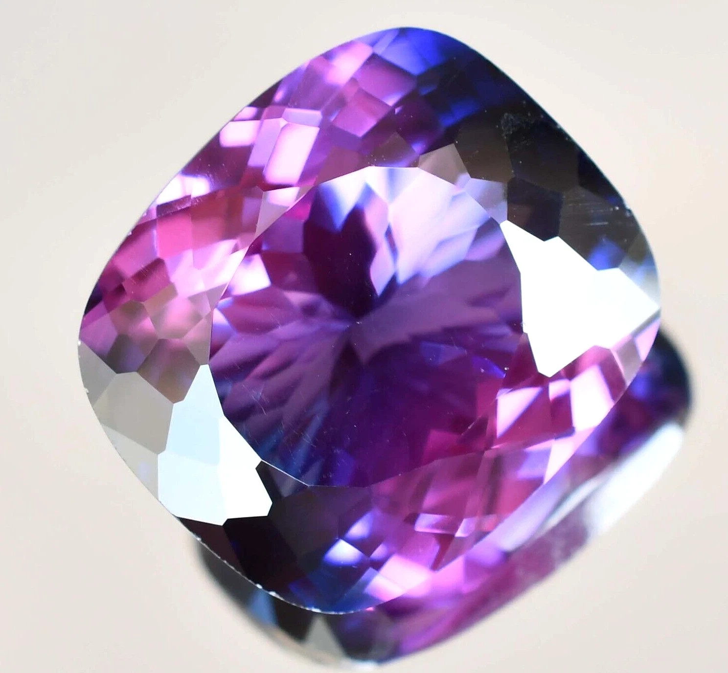 Natural Purple Blue Montana Sapphire 39.25 Ct Flawless Certified Loose Gemstone