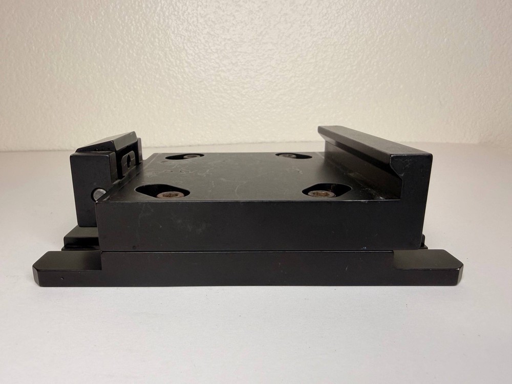 Thorlabs XT95P13 Optical Mount / Translation Stage 95mm