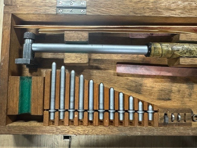 Mititoyo 511 Series Dial Bore Gauge Range 2.4" - 4"