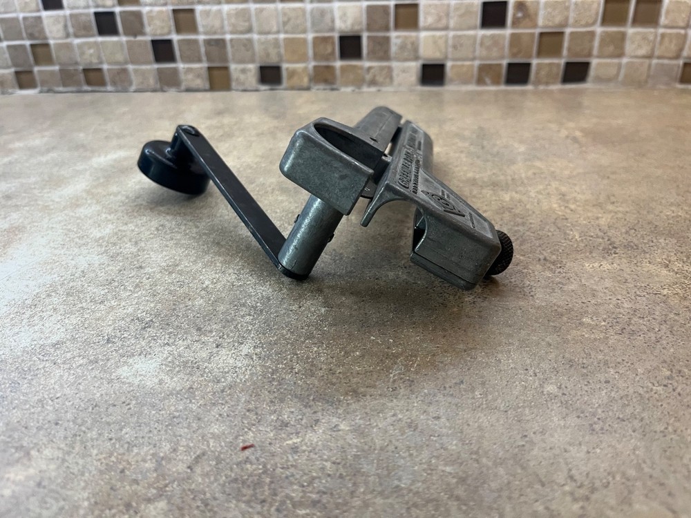 GREENLEE Flex Splitter Flexible Conduit Cutter Tool 1941