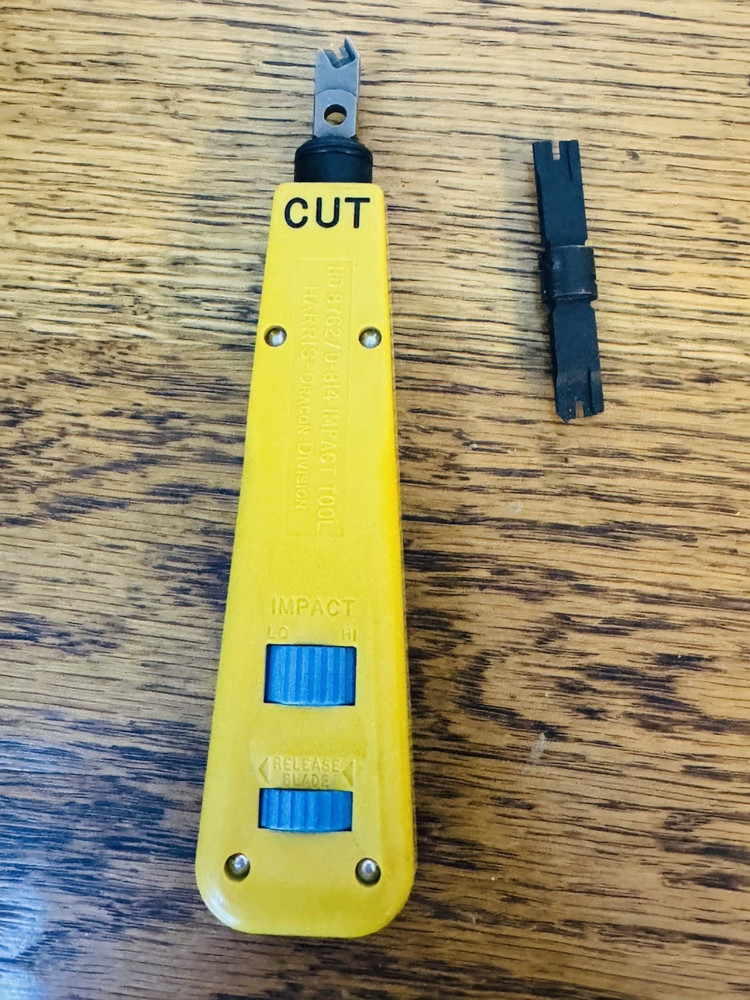 Harris D814 Punchdown Impact Tool  With 2 Blades