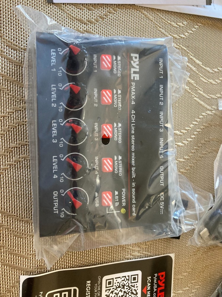 Pyle 4-Channel Wireless BT Streaming Mini Line Mixer w/ USB Audio Interface