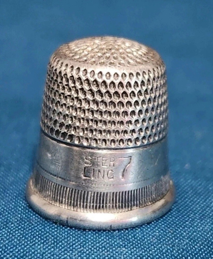 Antique Sterling Silver Thimble Size 7 (No Marker Mark)