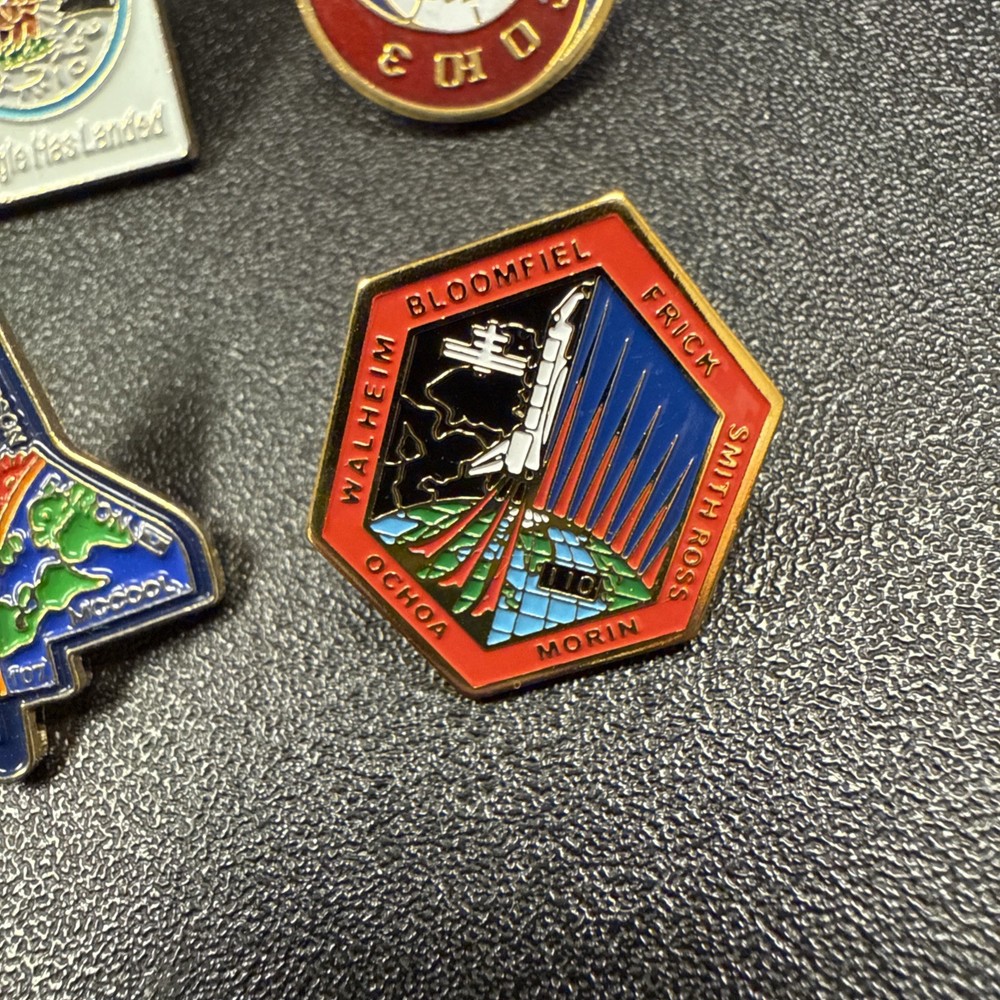 NASA Shuttle And Apollo Pin Lot