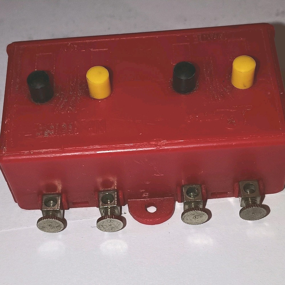 LIMA-3065-BUTTON BOX X 2 EXCHANGES-GREAT