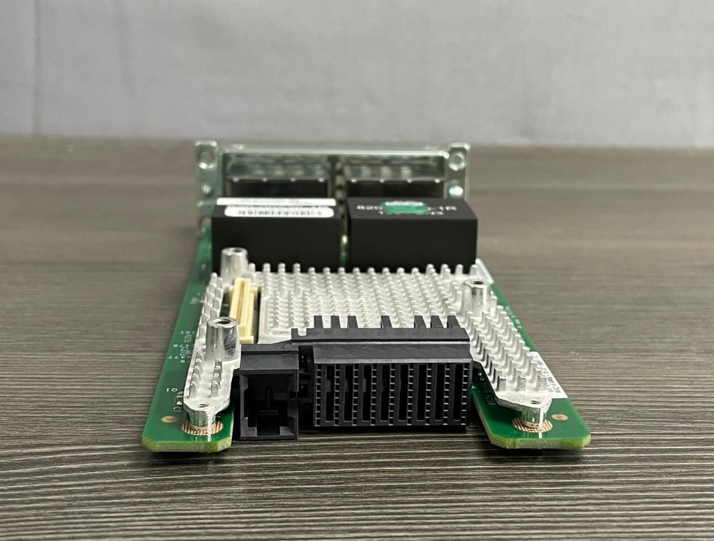 Cisco NIM-8CE1T1-PRI 8 port Multiflex Trunk Voice/Channelized Data T1/E1 Module