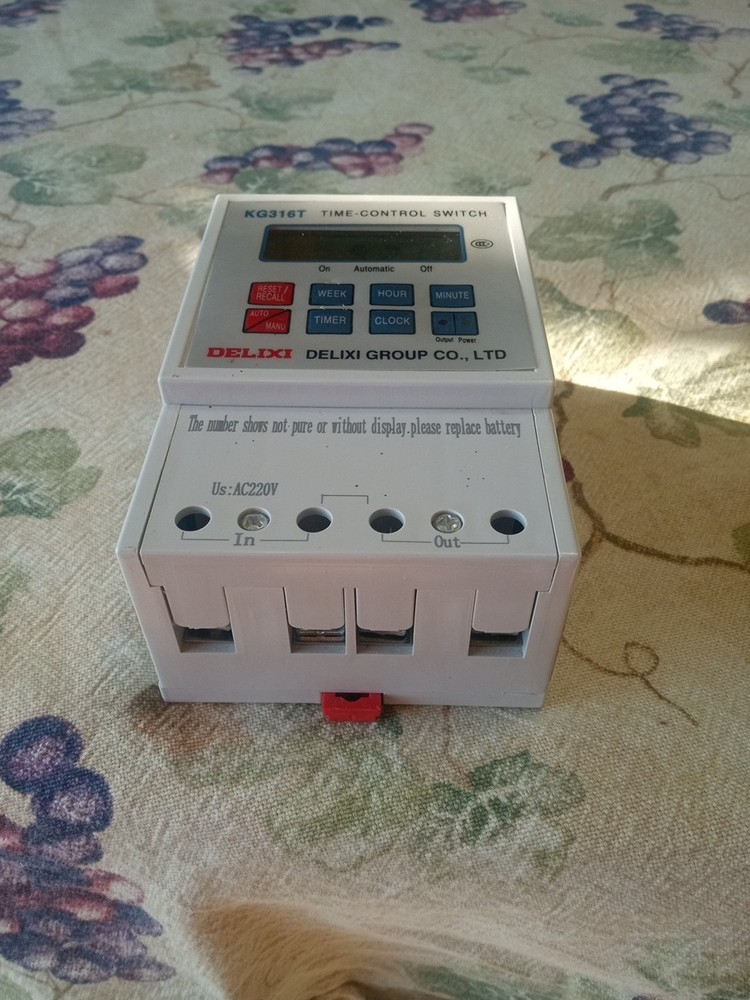 KG316T Programmable 220V Digital LCD Microcomputer Power Supply Timer Switch