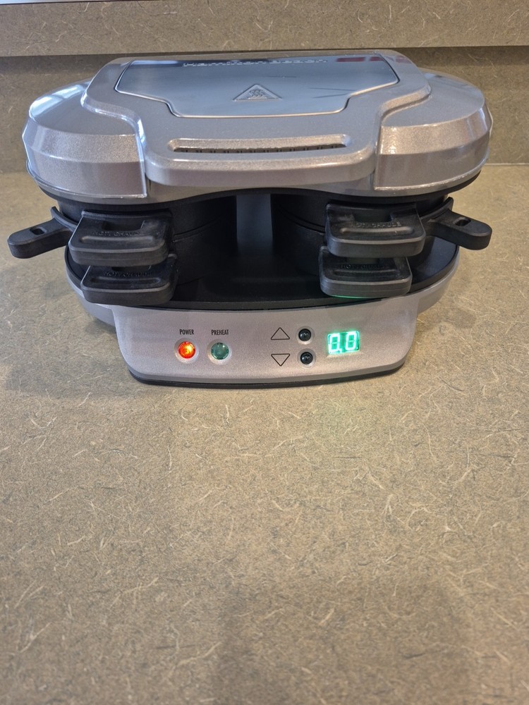 Hamilton Beach Home Electric Dual Breakfast Sandwich Maker Machine with Timer