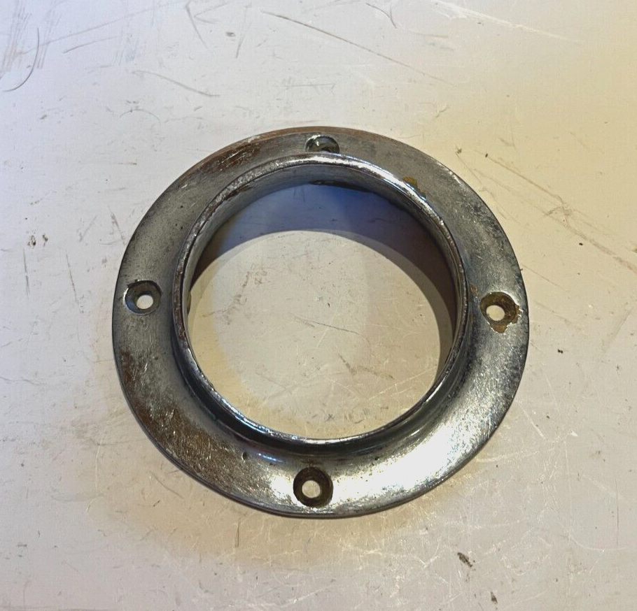 Vintage Chris Craft #911 Trim Ring