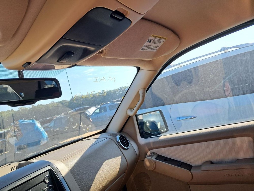 EXPLORER 2008 Glove Box 4784341