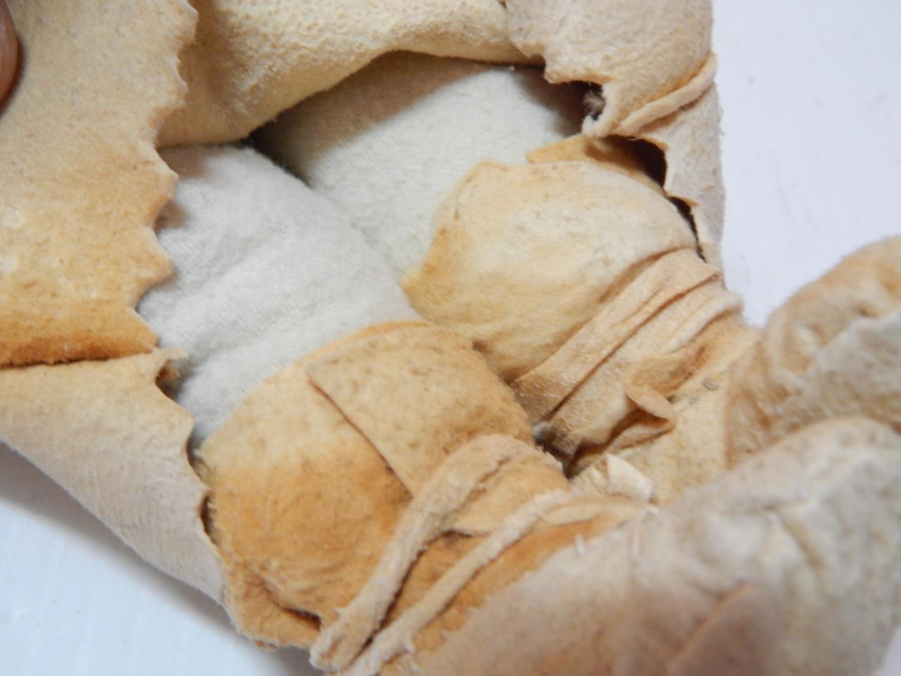 VINTAGE PLATEAU INDIAN 12" DOLL - BEADED ON BRAIN TANNED HIDE - CLEAN + NICE !