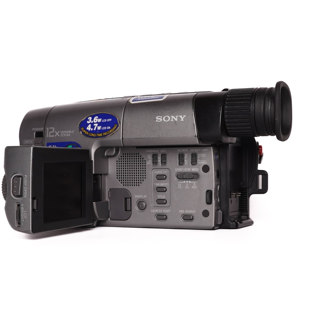 Sony Handycam CCD-TRV11E Video8 Camcorder - FULLY FUNCTIONAL