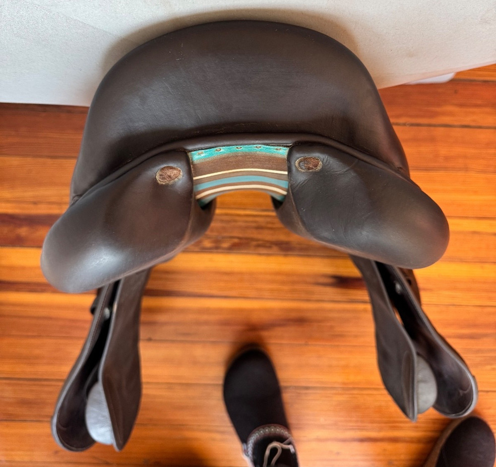 18" Voltaire Stuttgart PRO Saddle - 2018 - 3A - Full Buffalo