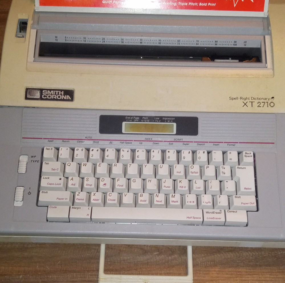 Smith Corona XT 2710 Electronic Typewriter Model 5A-1