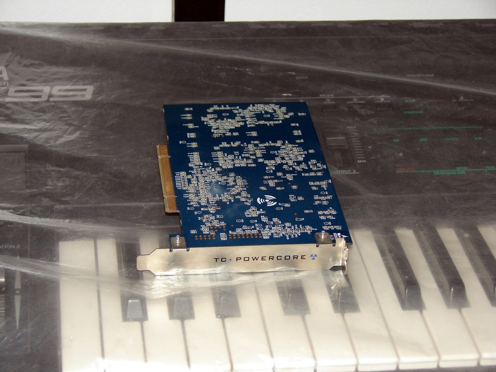 TC Powercore MK2 PCI Card with system 6000 plugins.