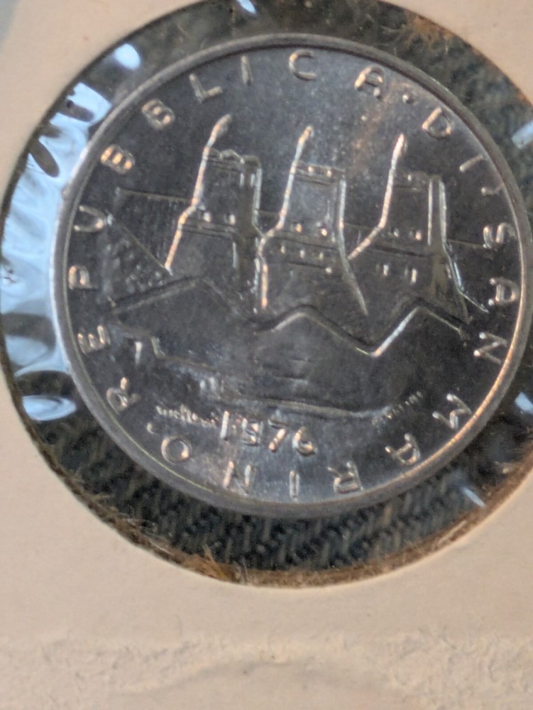 1976 SAN MARINO 5 LIRE COIN Uncirculated