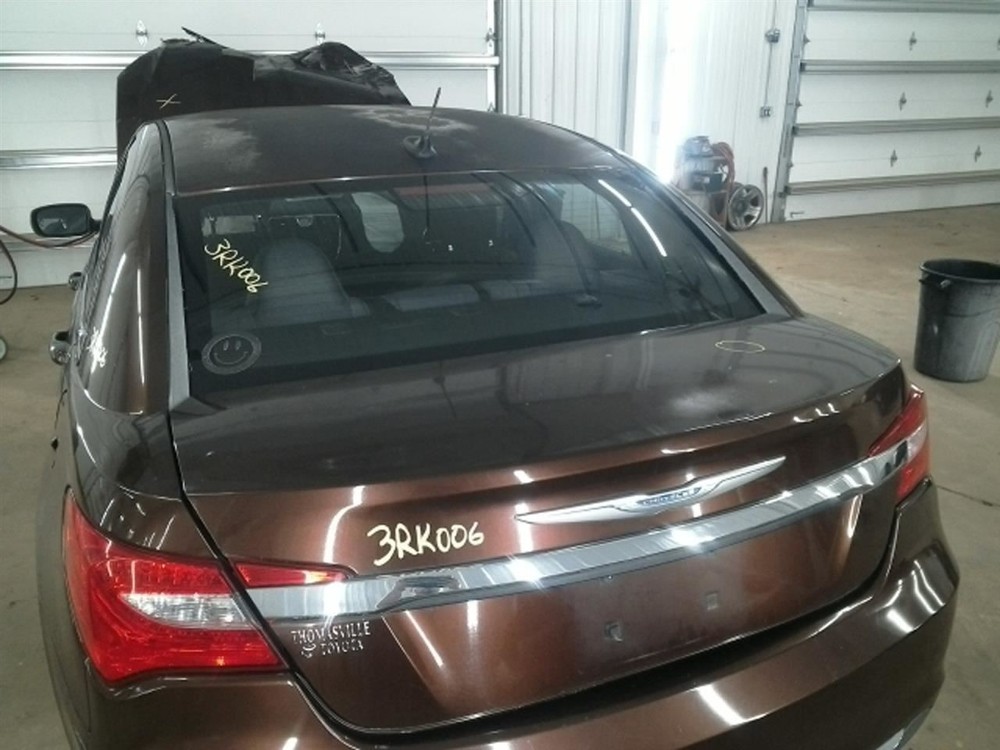 200 2013 Glove Box 104930432