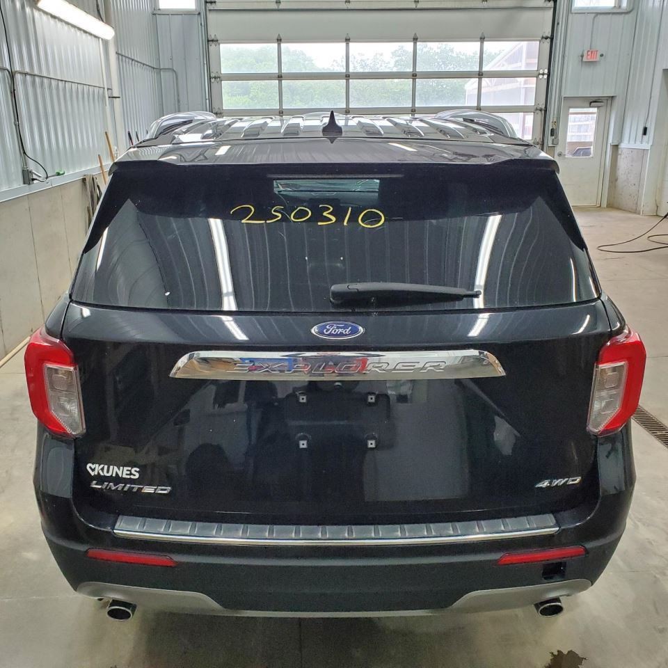 Camera/Projector Camera Windshield Mounted Fits 20-23 EXPLORER 1094018