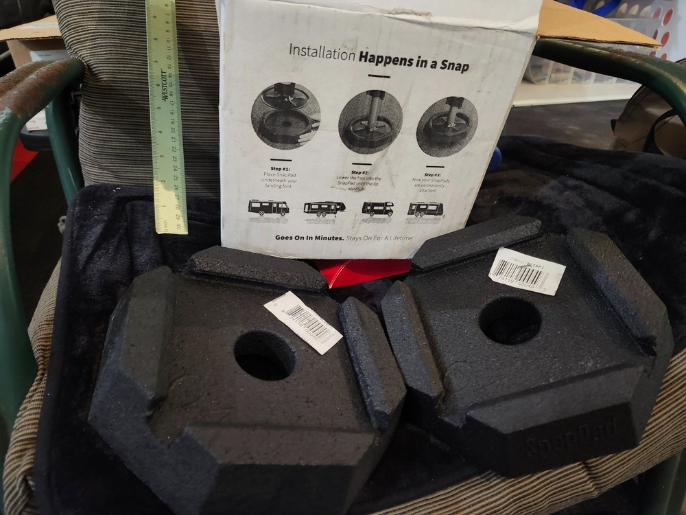 Snappad BL5SP Mini Square Jack Pad Feet - 2 Pack