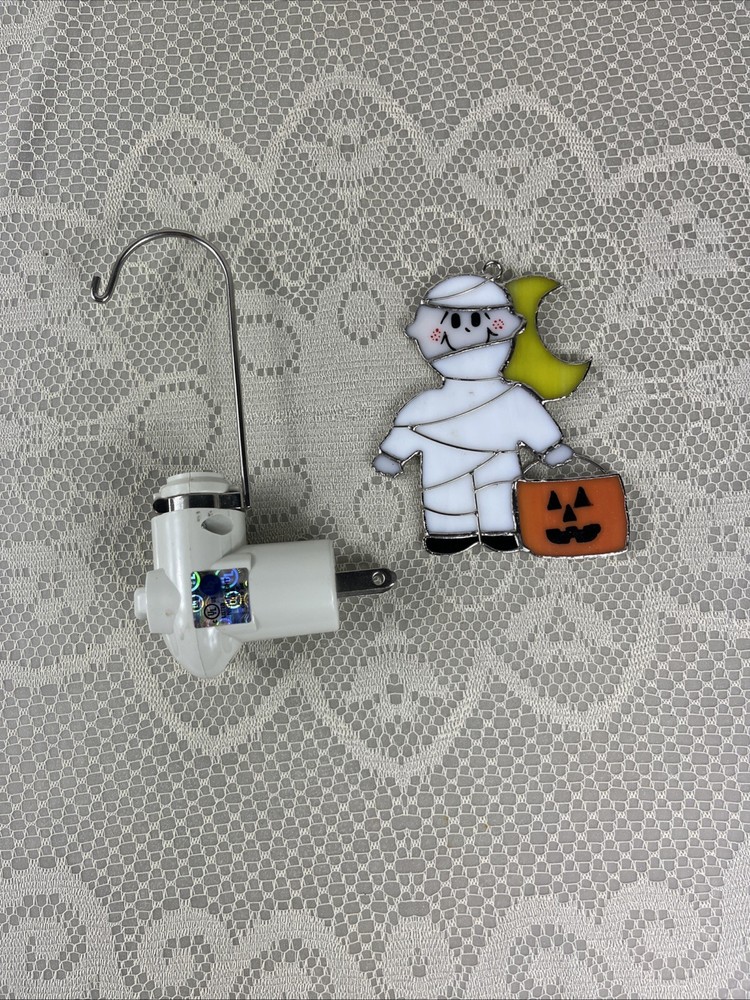 Switchable Nightlight And Halloween Cover