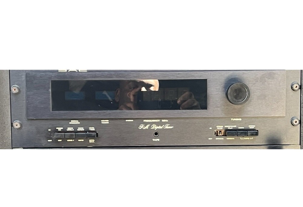 Sae 8000 FM Tuner