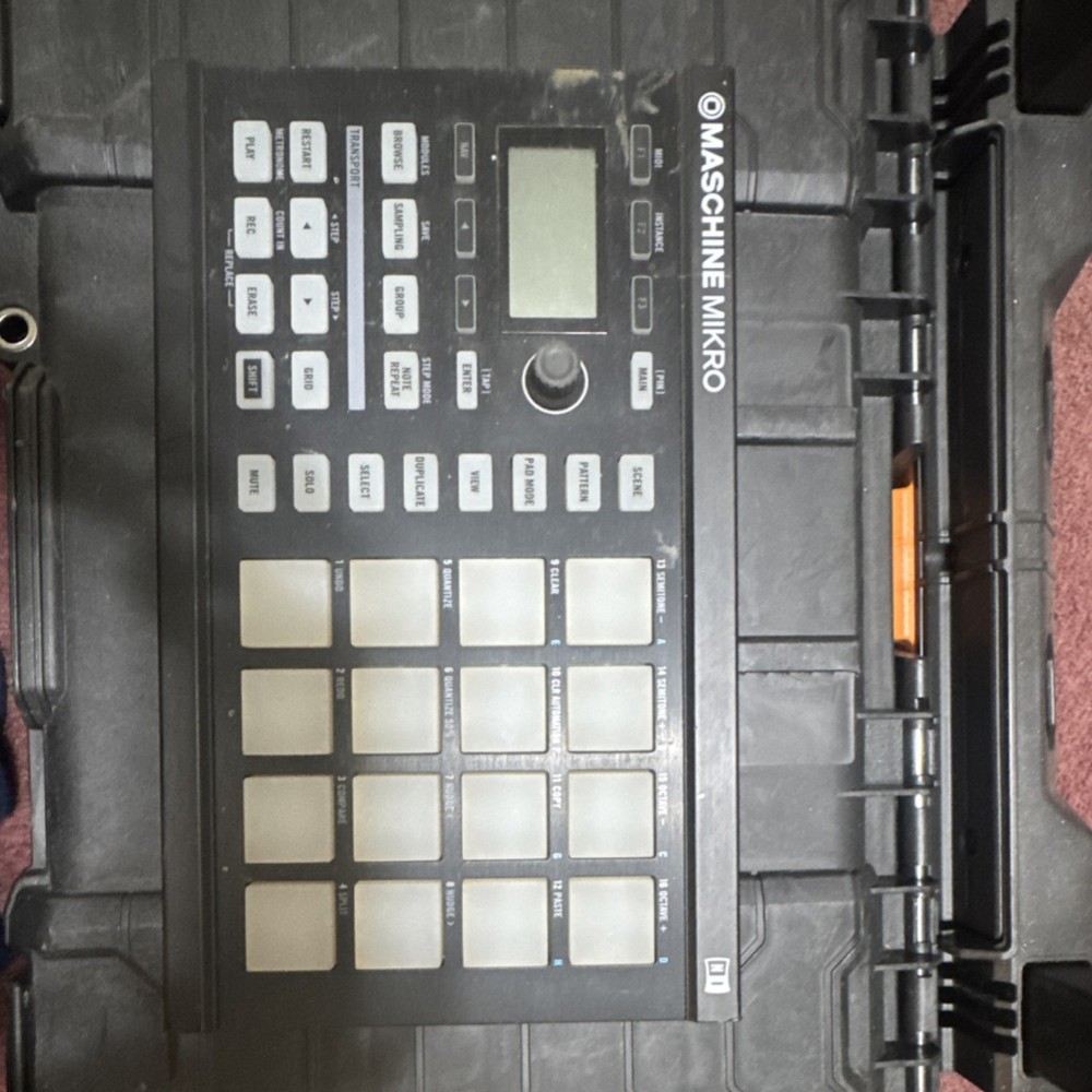 Native Instruments Maschine Mikro Digital Pad Controller USB 16 Keys