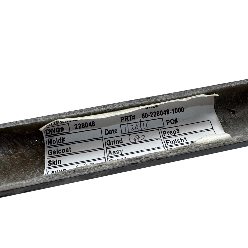 Trim Air Exit 228048-1000 – Fits All Buses – Black Vent Frame