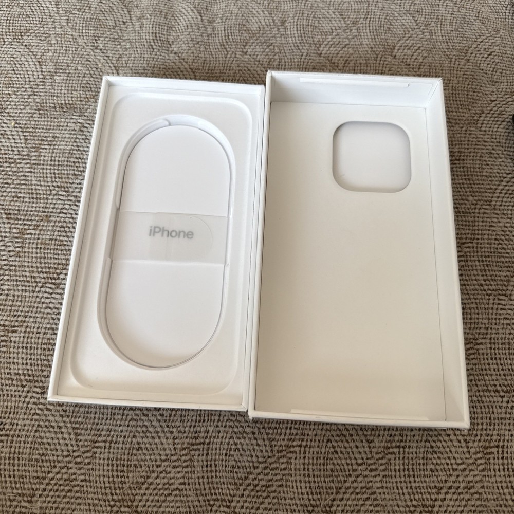 iPhone 16 Pro Desert Titanium 125 Gb - Empty Box Only