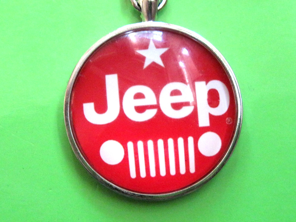 JEEP emblem - key chain , keychain GIFT BOXED